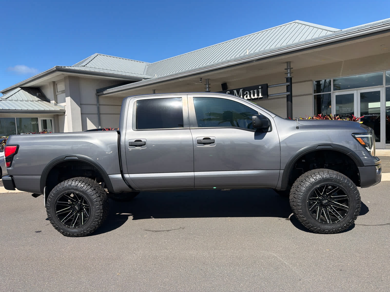 2021 Nissan Titan PRO-4X
