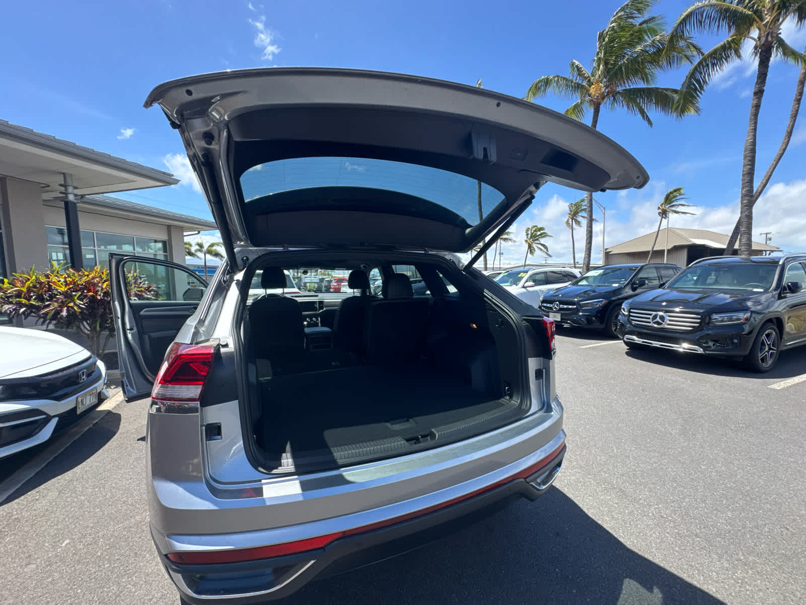 2021 Volkswagen Atlas Cross Sport 3.6L V6 SE w/Technology