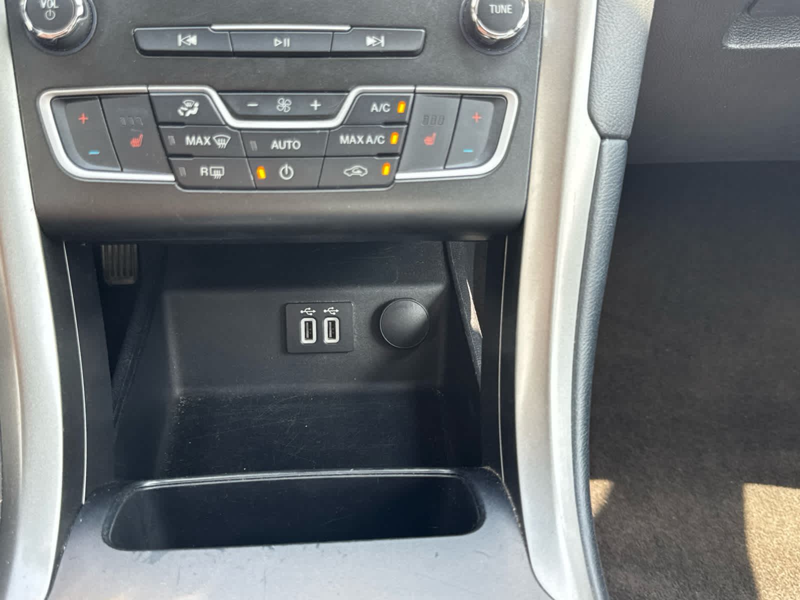 2020 Ford Fusion SEL