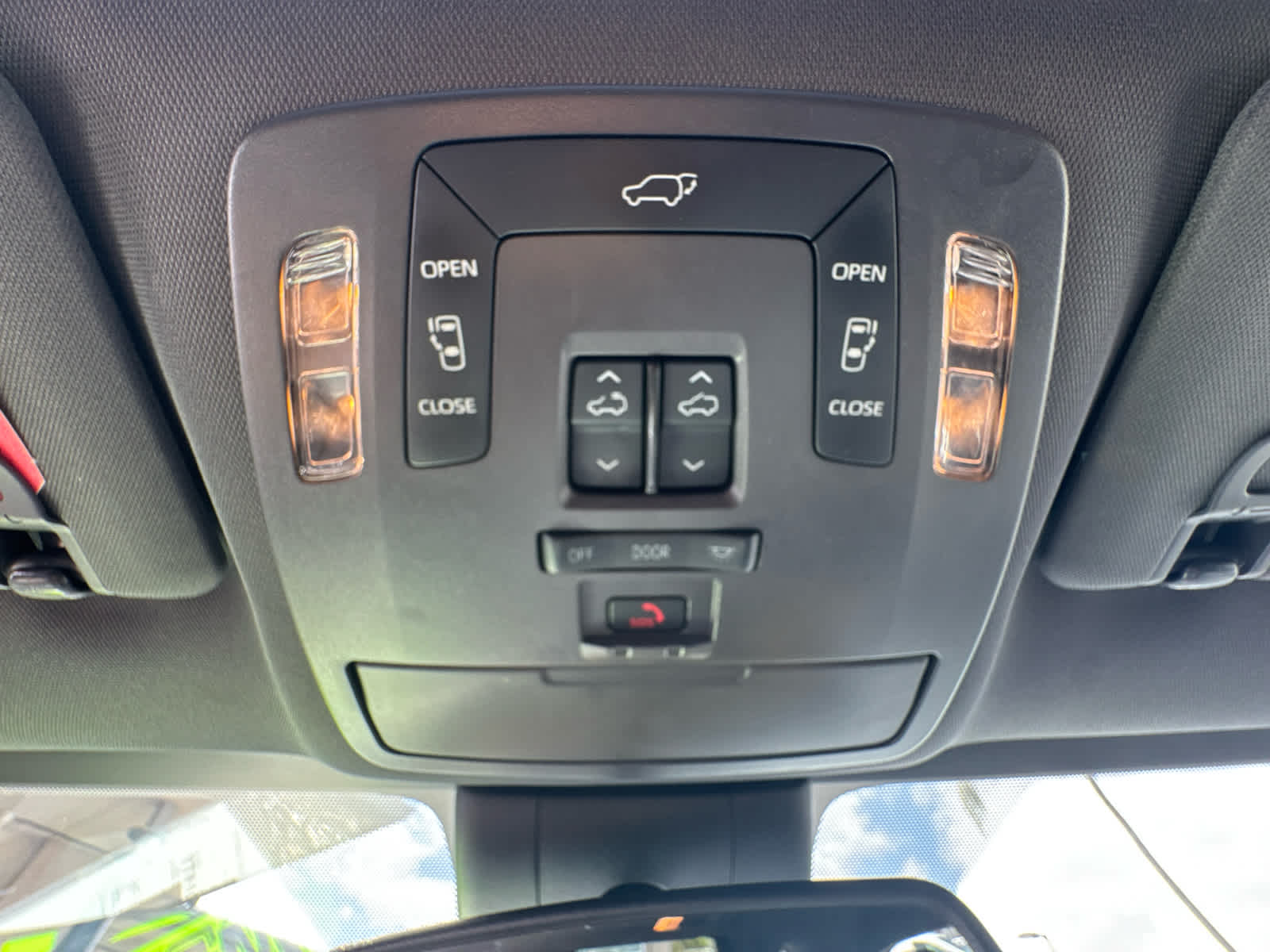 2022 Toyota Sienna XSE
