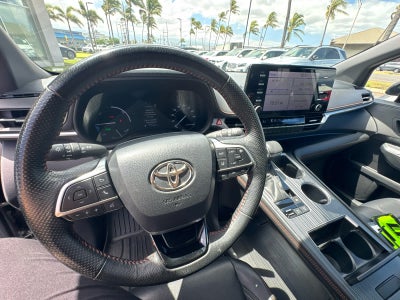 2022 Toyota Sienna XSE