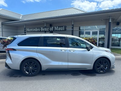 2022 Toyota Sienna XSE