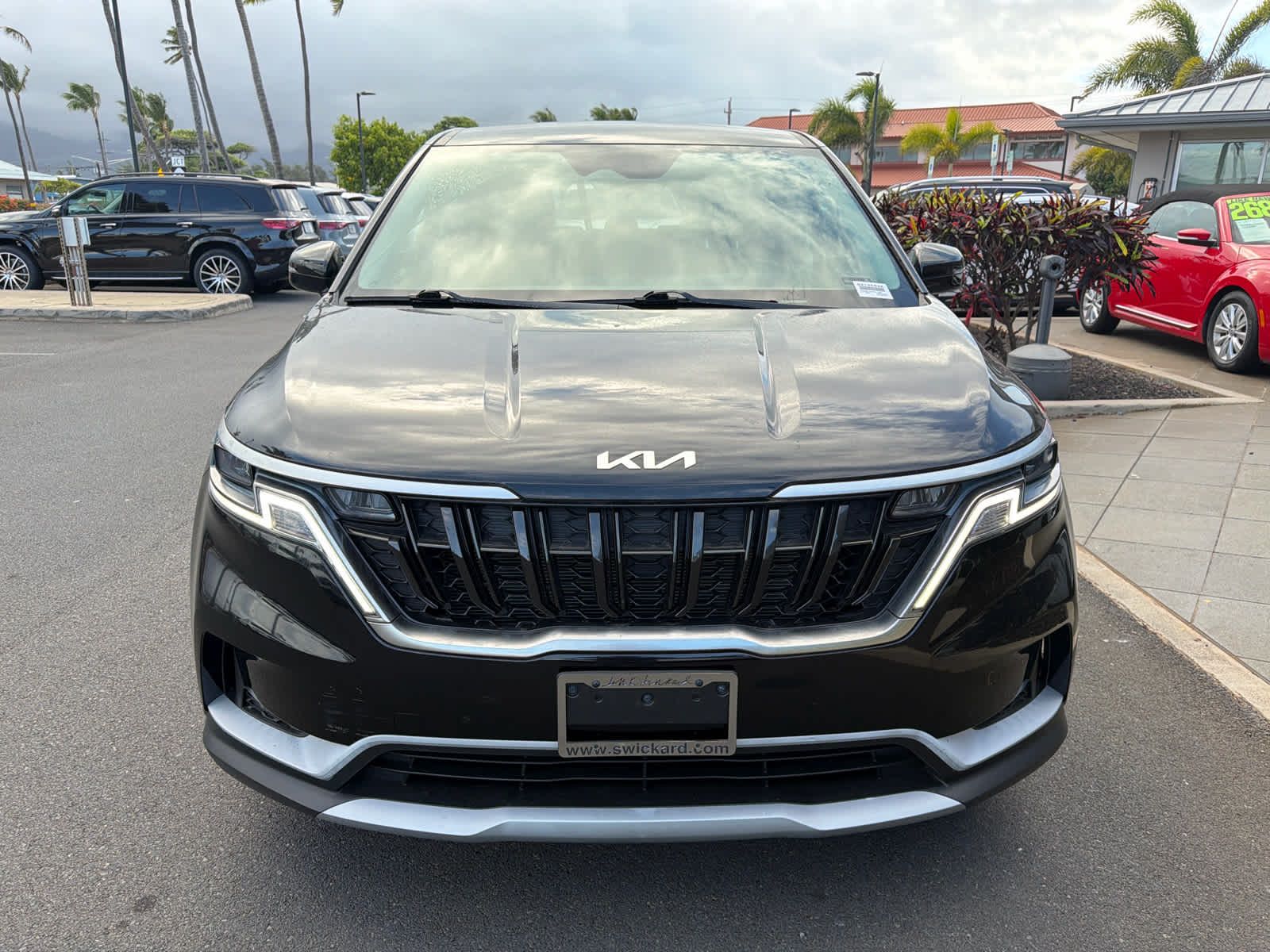 2023 Kia Carnival LX