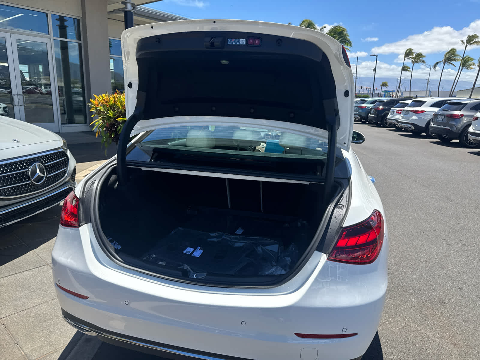 2025 Mercedes-Benz C-Class C 300