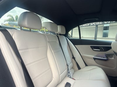 2026 Mercedes-Benz C 300 Sedan