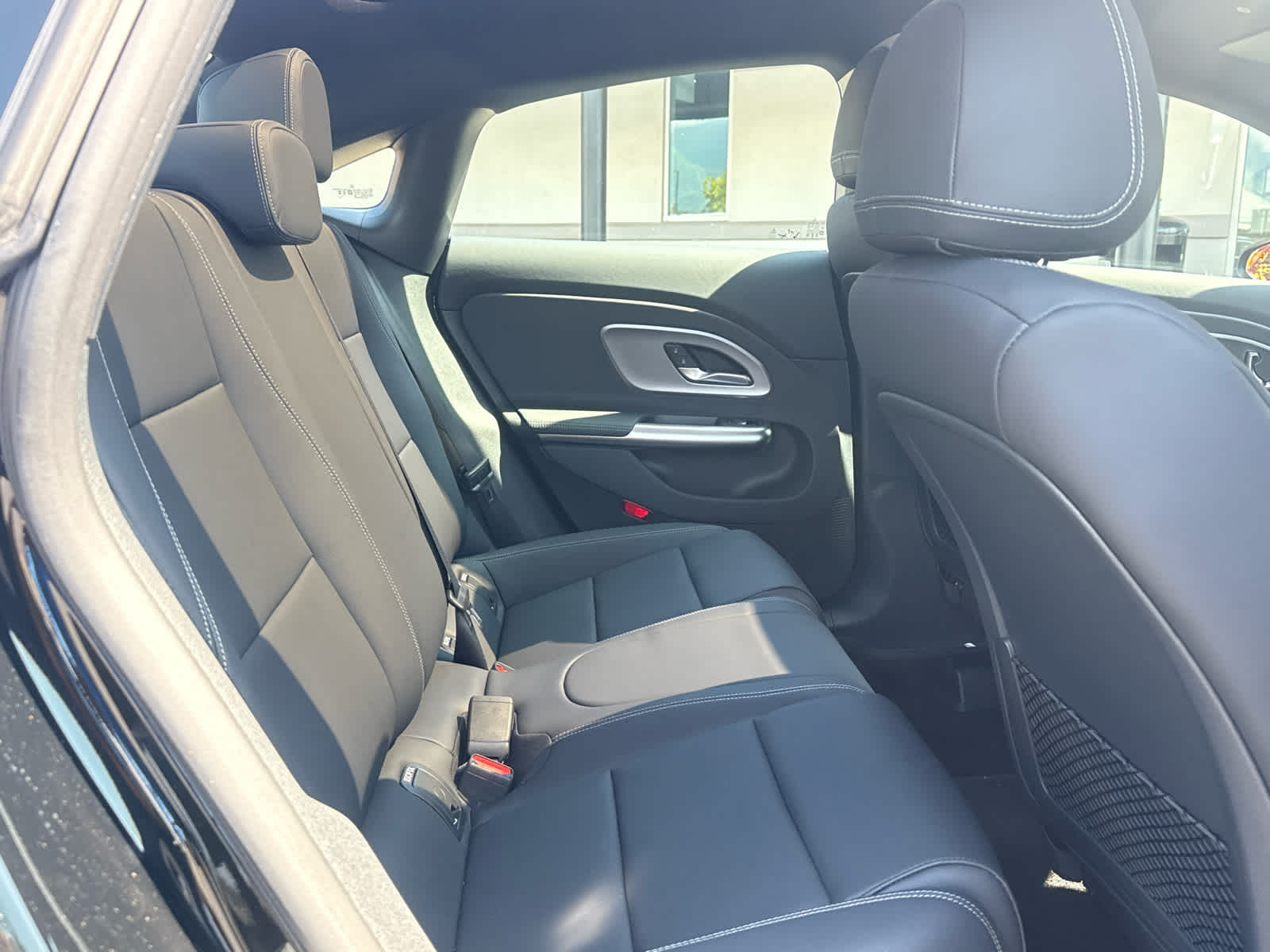 2027 Mercedes-Benz CLA 220 Hybrid FWD