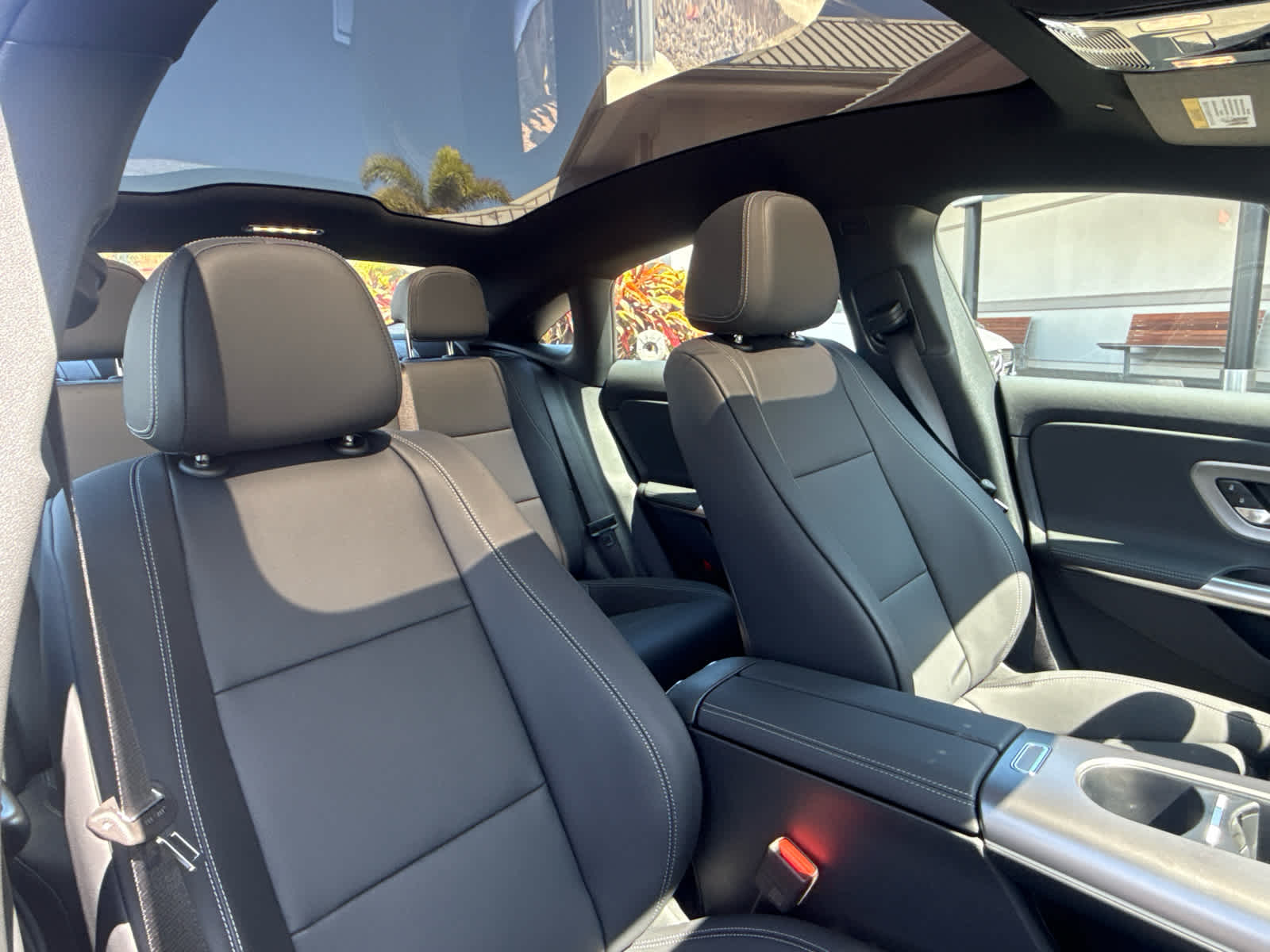 2027 Mercedes-Benz CLA 220 Hybrid FWD