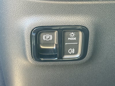 2027 Mercedes-Benz CLA 220 Hybrid FWD