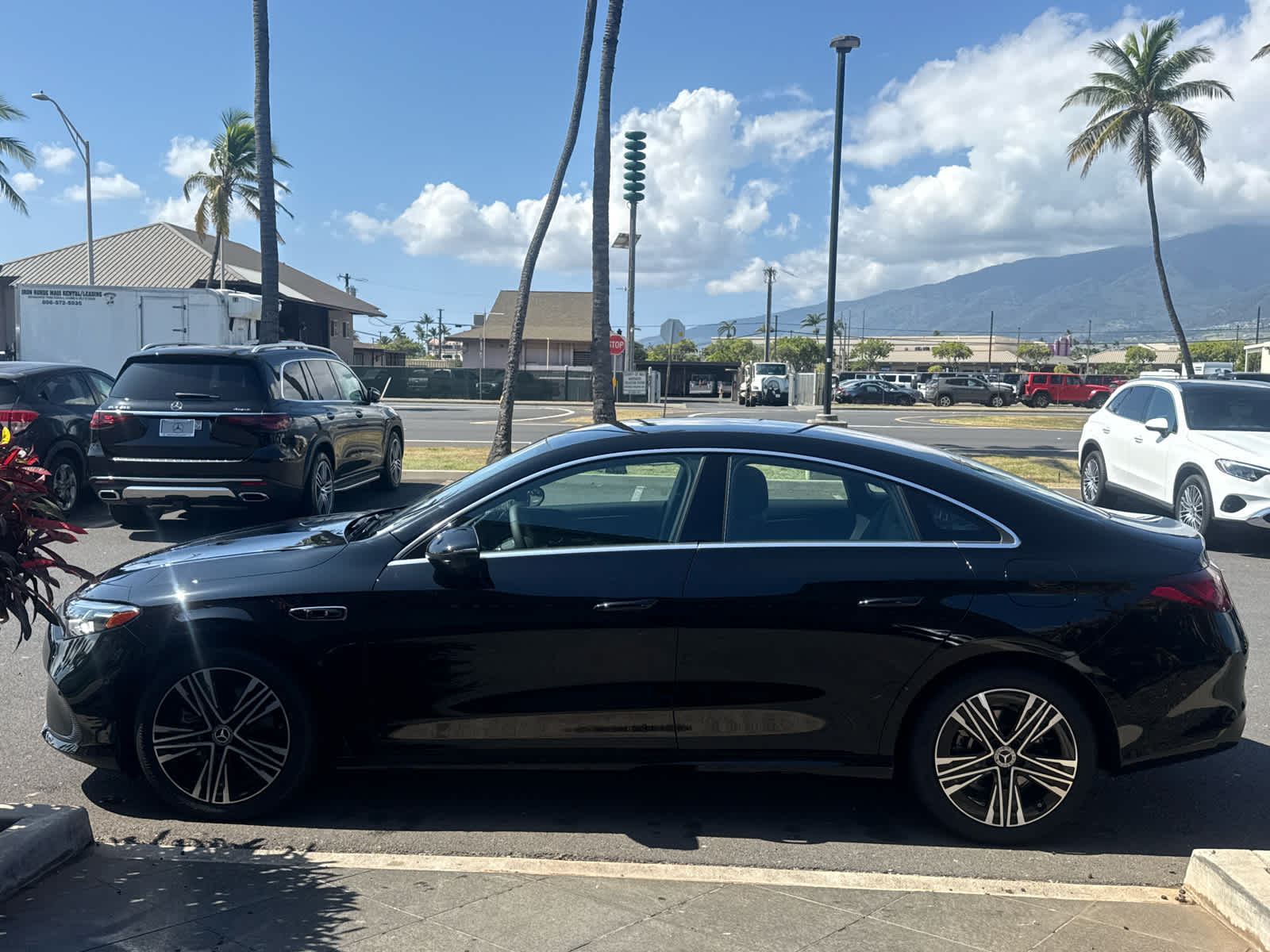 2027 Mercedes-Benz CLA 220 Hybrid FWD