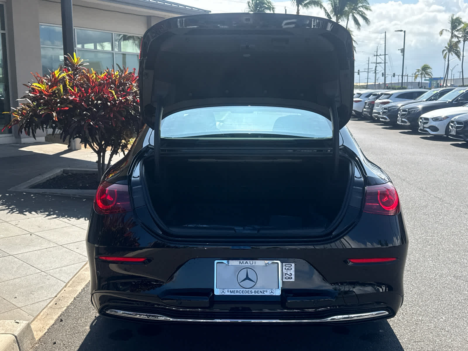 2027 Mercedes-Benz CLA 220 Hybrid FWD
