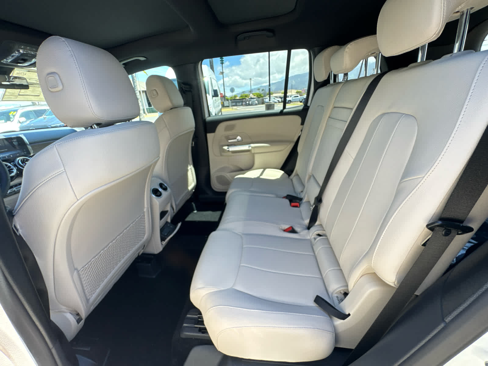 2026 Mercedes-Benz GLB 250 SUV