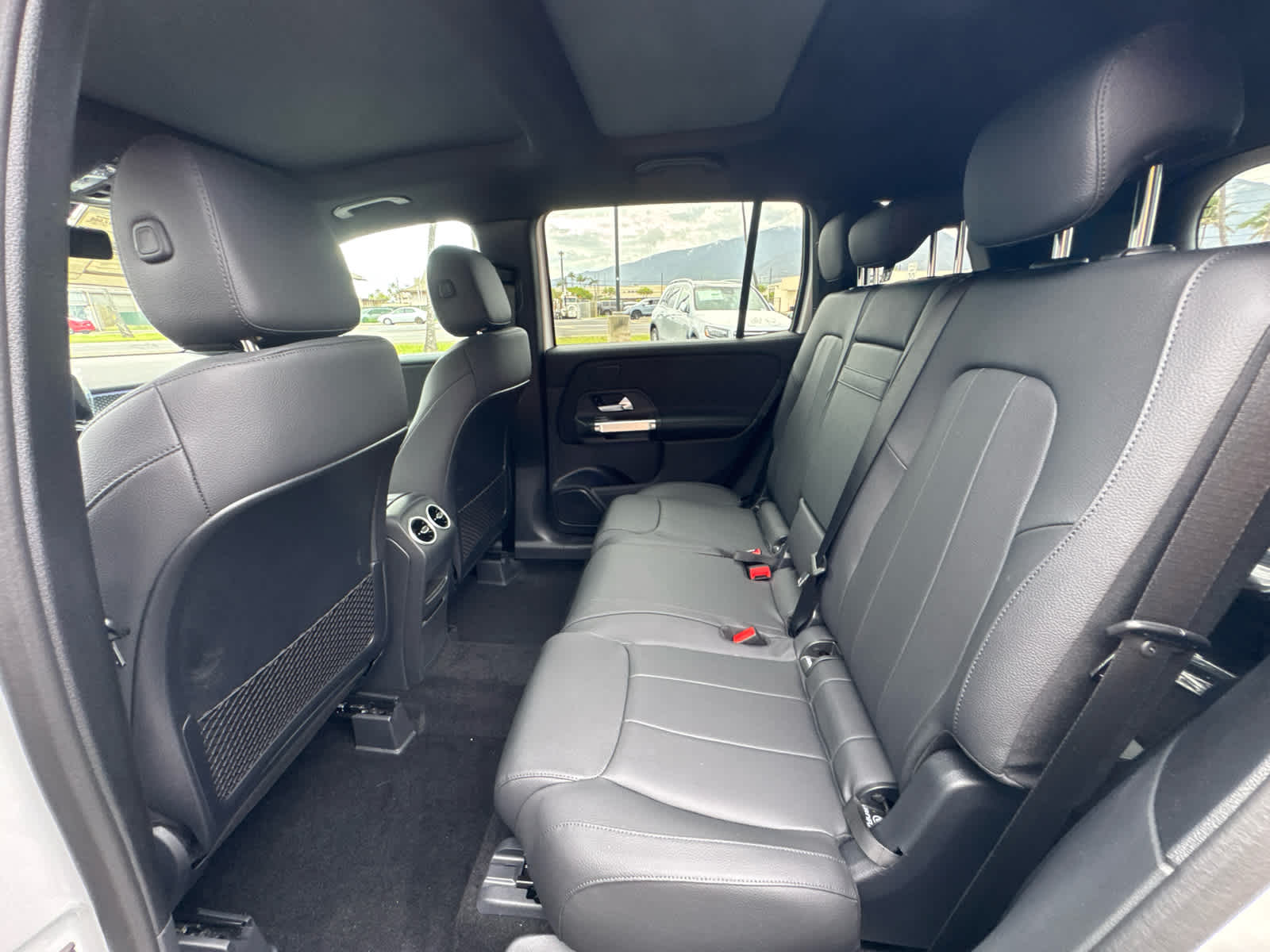 2026 Mercedes-Benz GLB 250 SUV