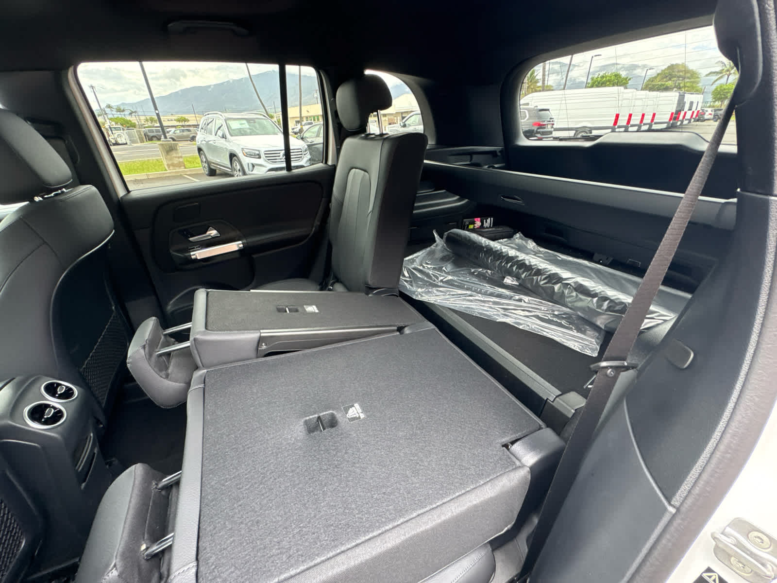 2026 Mercedes-Benz GLB 250 SUV