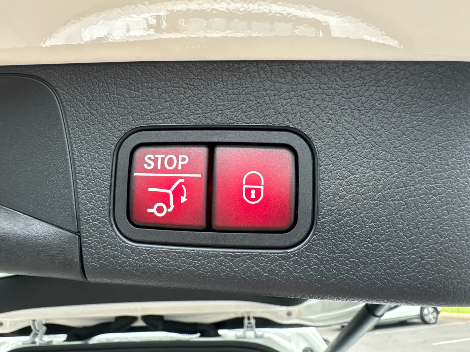 2026 Mercedes-Benz GLB 250 SUV