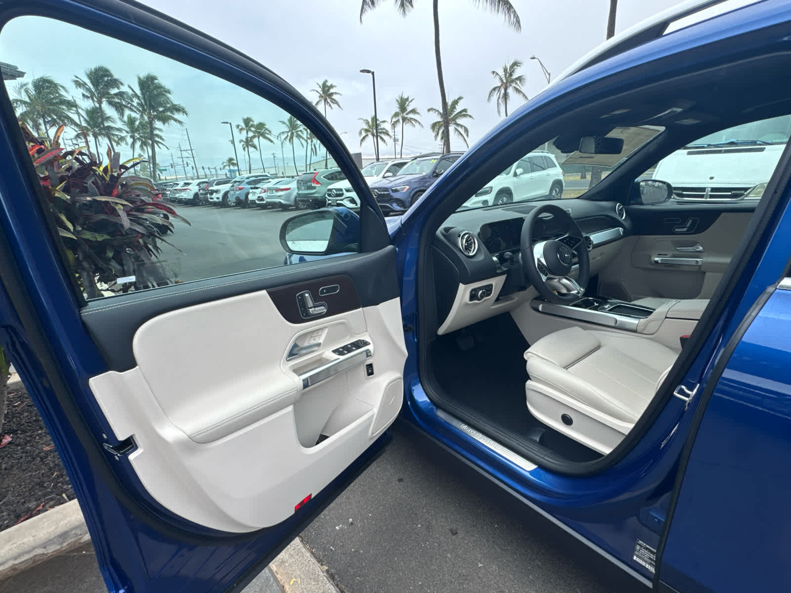 2026 Mercedes-Benz GLB 250 SUV