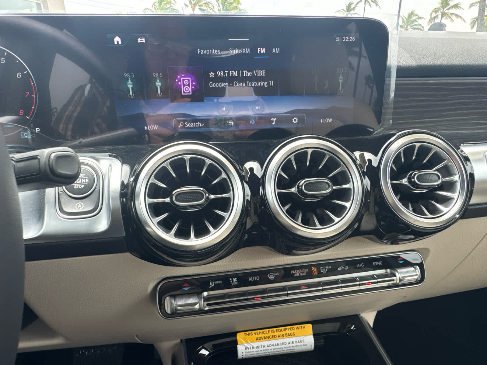 2026 Mercedes-Benz GLB 250 SUV