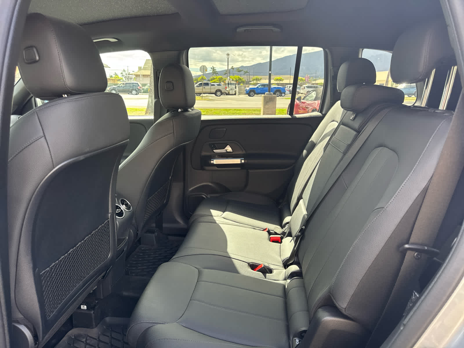 2025 Mercedes-Benz GLB GLB 250