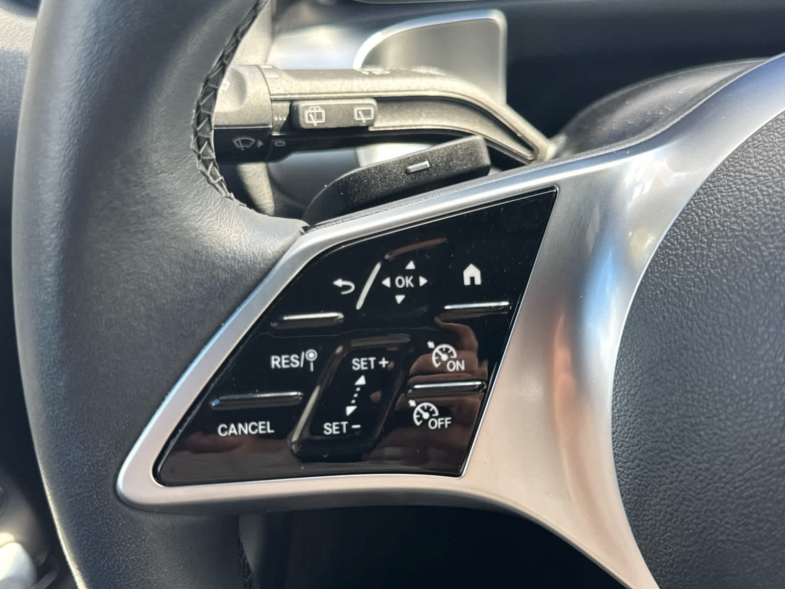 2025 Mercedes-Benz GLB GLB 250