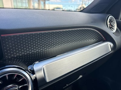 2025 Mercedes-Benz GLB GLB 250