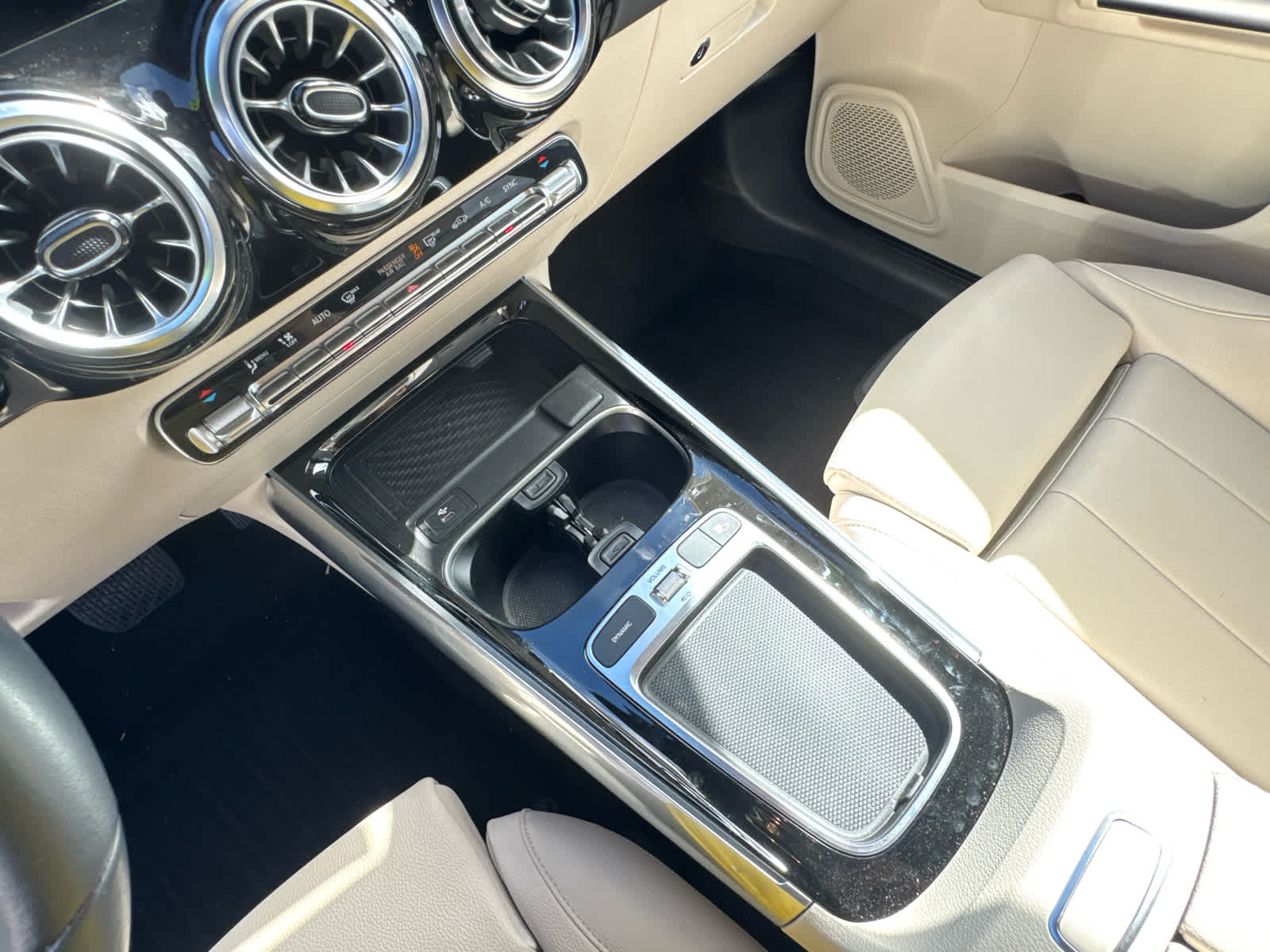 2025 Mercedes-Benz GLA GLA 250