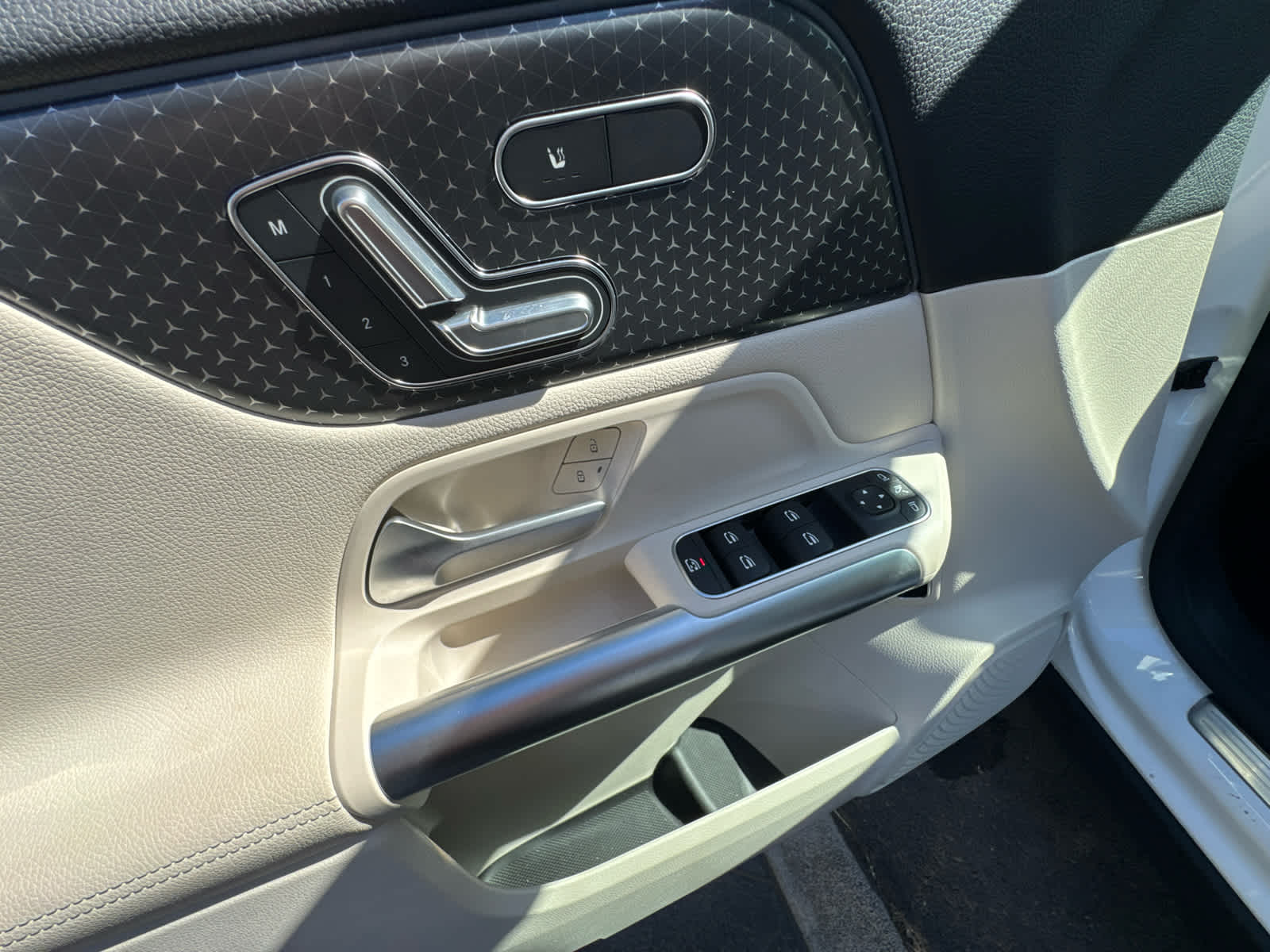 2025 Mercedes-Benz GLA 250 4MATIC® SUV