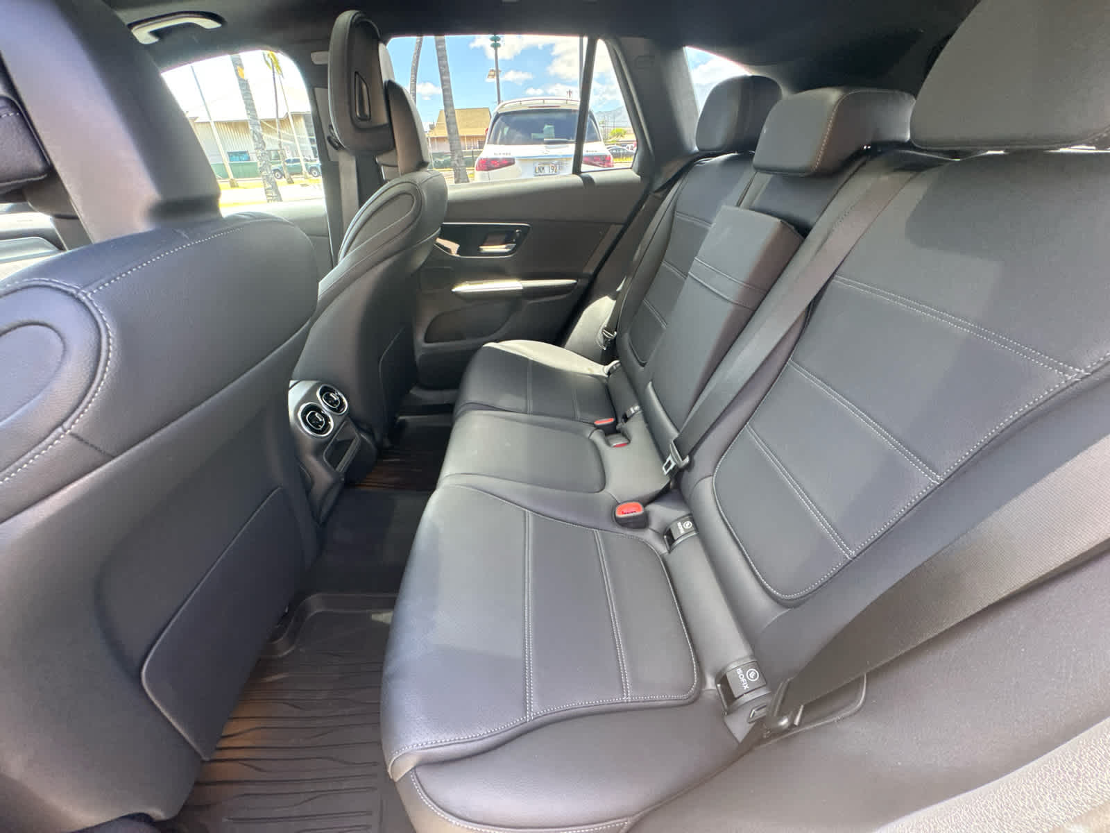 2026 Mercedes-Benz GLC 300 SUV