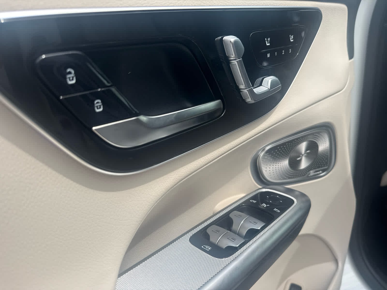 2026 Mercedes-Benz GLC 300 SUV