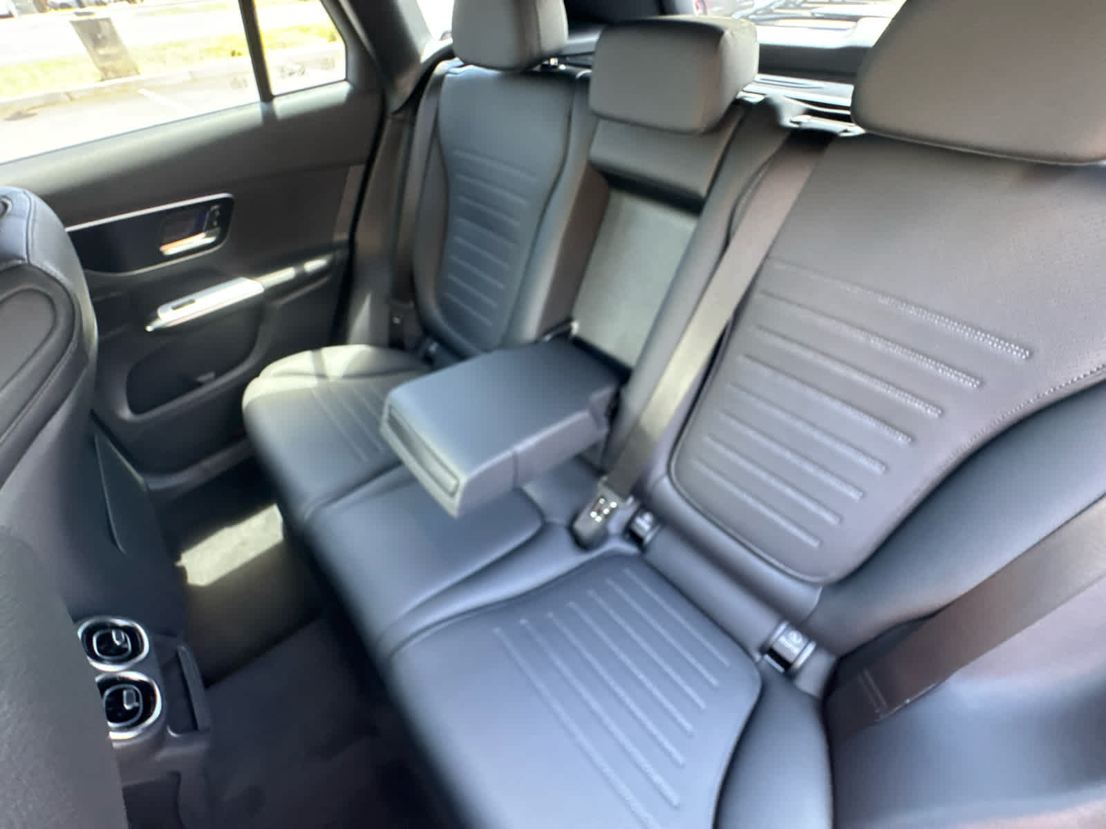 2026 Mercedes-Benz GLC 300 SUV