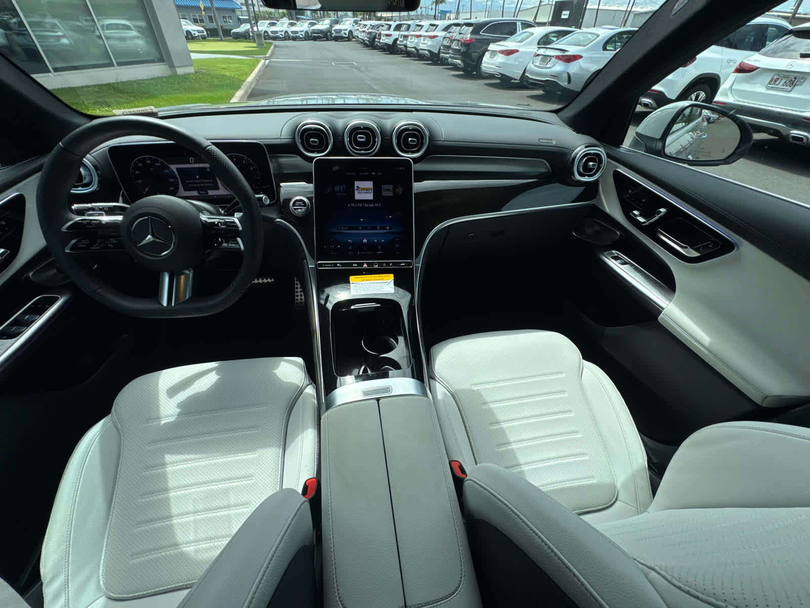 2025 Mercedes-Benz GLC 300 SUV