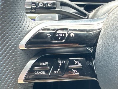 2025 Mercedes-Benz GLC 300 SUV