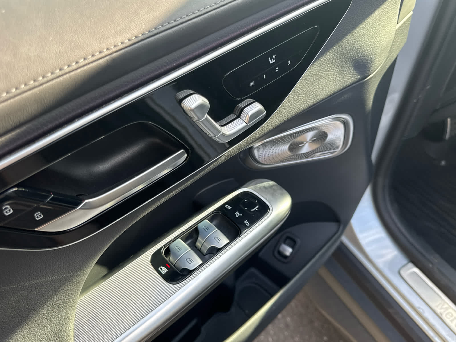 2025 Mercedes-Benz GLC GLC 300