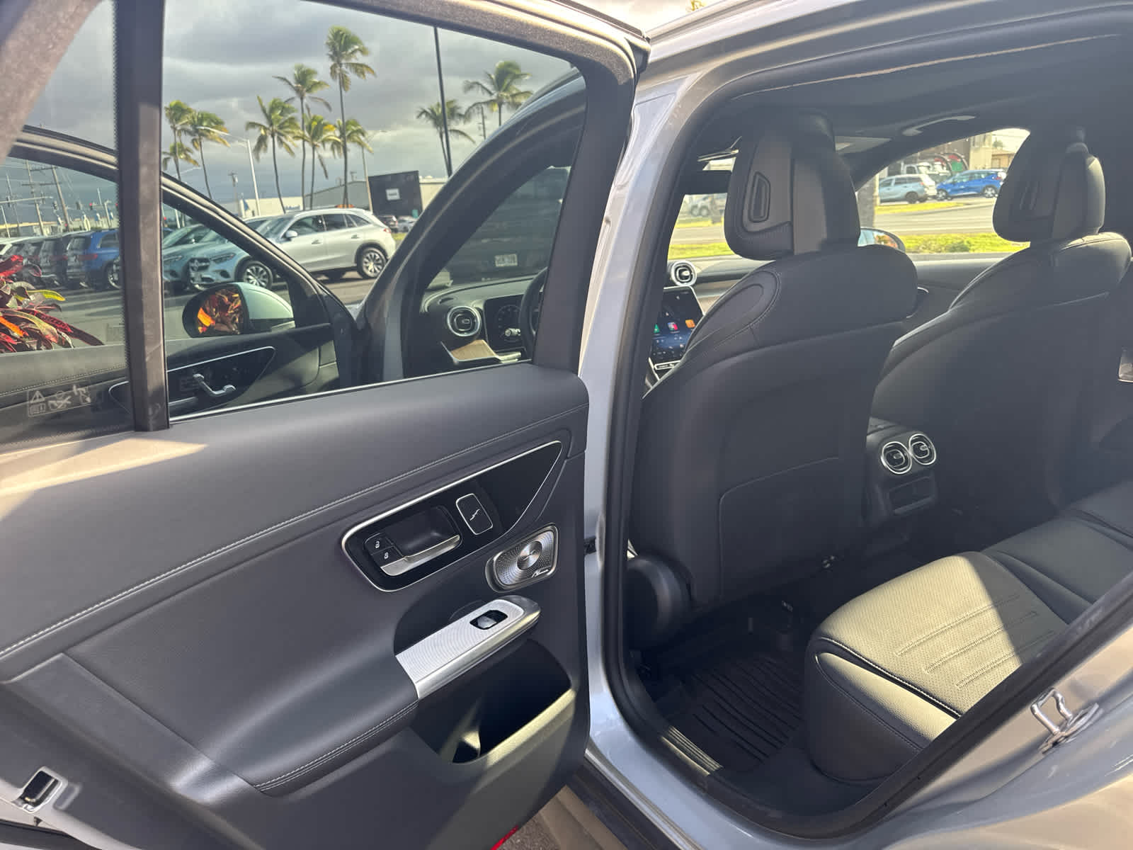 2025 Mercedes-Benz GLC GLC 300