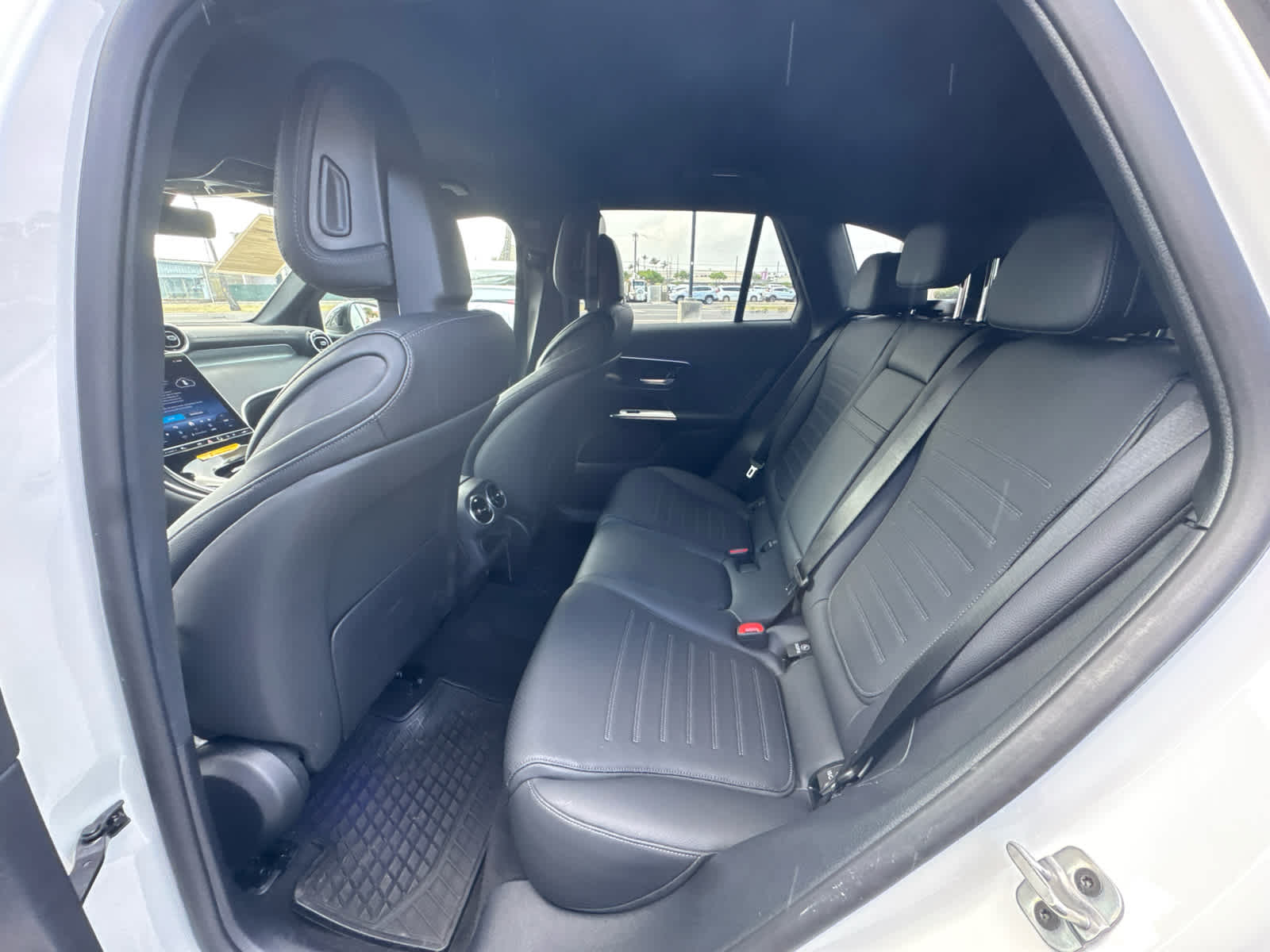 2025 Mercedes-Benz GLC GLC 300