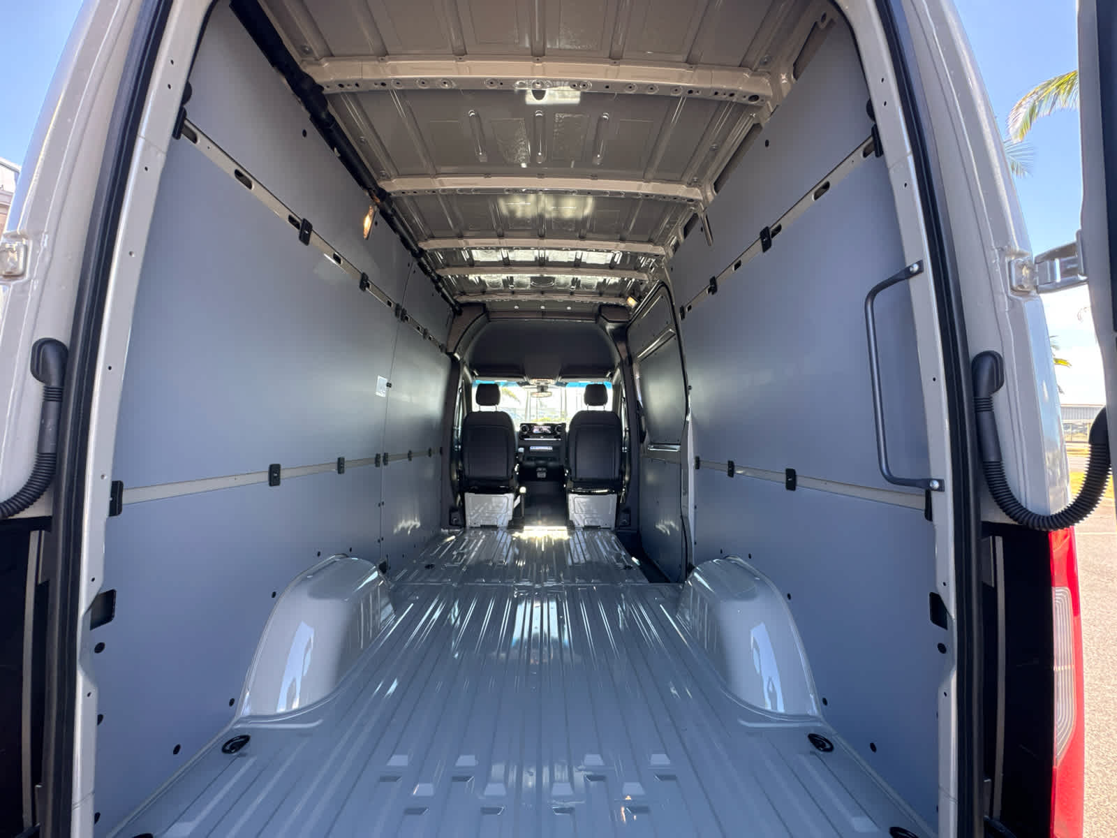 2026 Mercedes-Benz Sprinter 2500 Standard Roof I4 Diesel 144 RWD