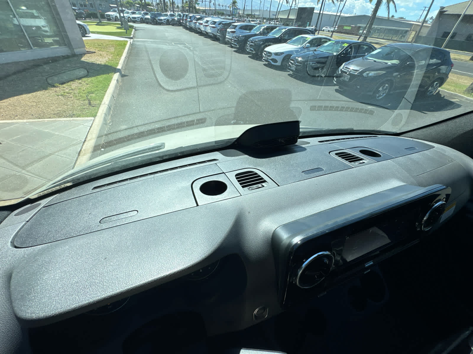 2026 Mercedes-Benz Sprinter 2500 Standard Roof I4 Diesel 144 RWD