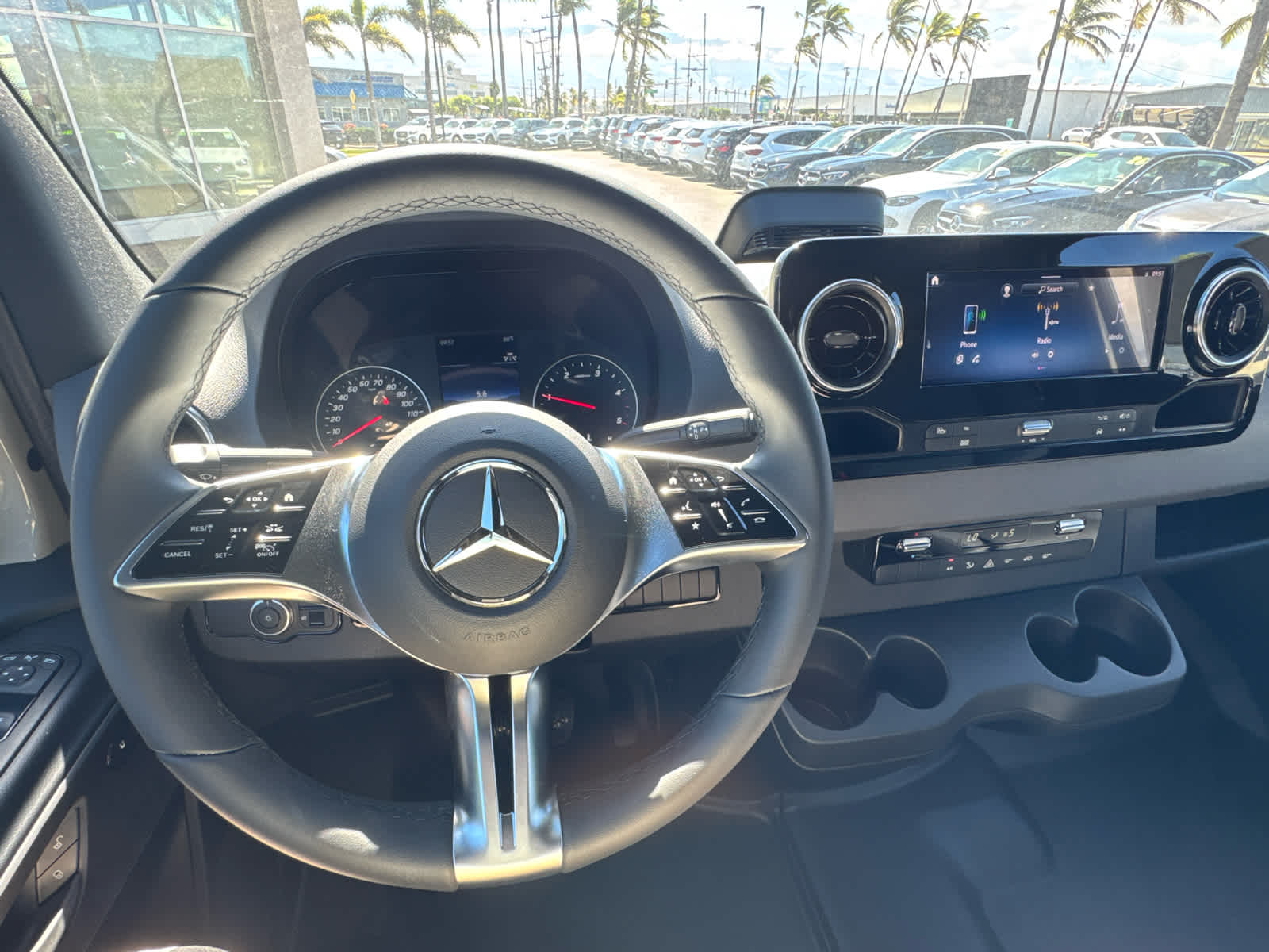 2026 Mercedes-Benz Sprinter 2500 Standard Roof I4 Diesel 144 RWD
