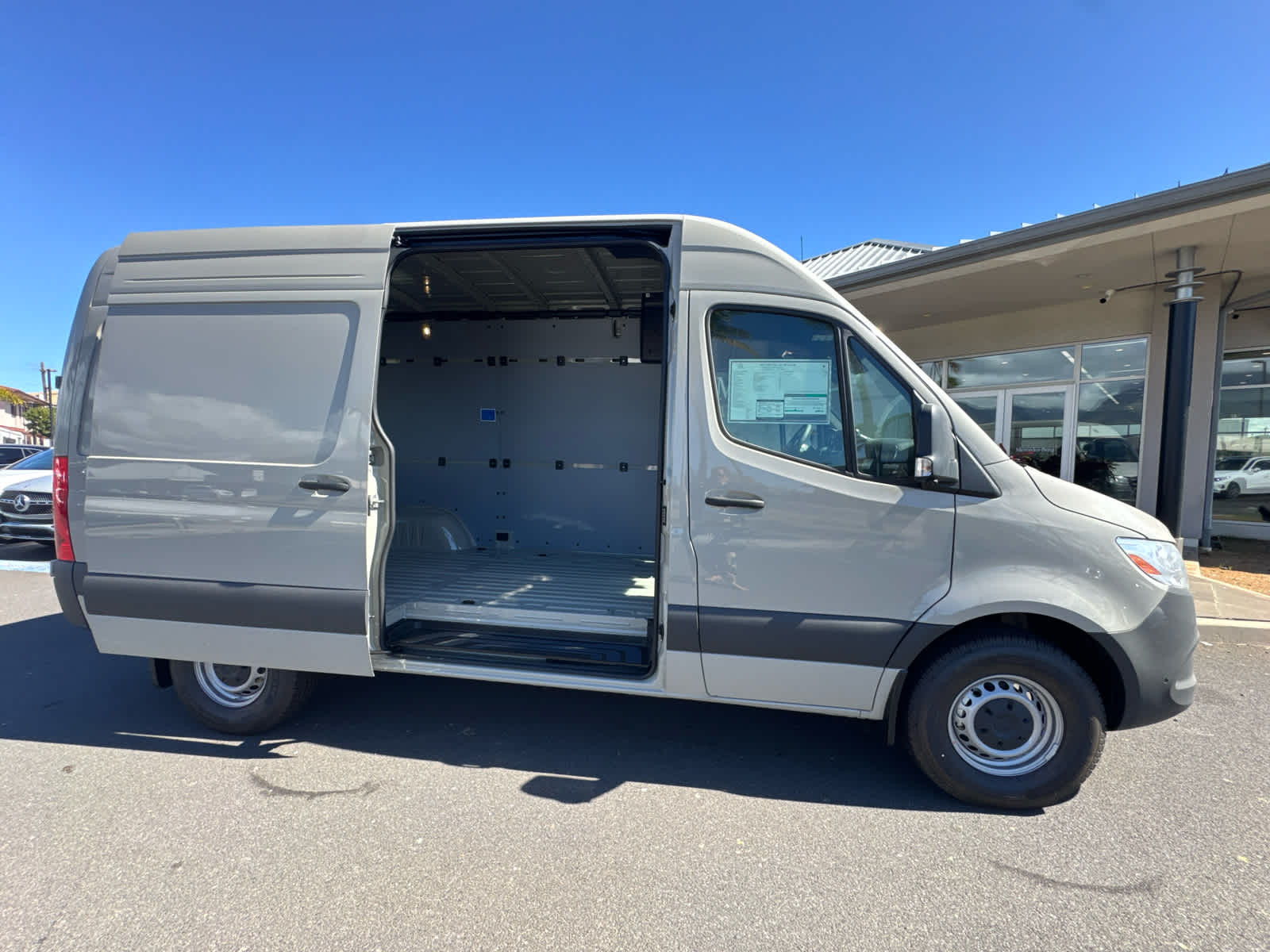2026 Mercedes-Benz Sprinter 2500 Standard Roof I4 Diesel 144 RWD