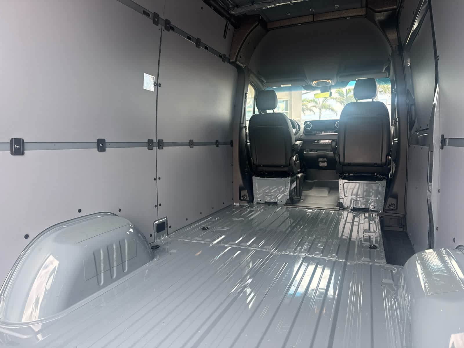 2026 Mercedes-Benz Sprinter 2500 Standard Roof I4 Diesel 144 RWD