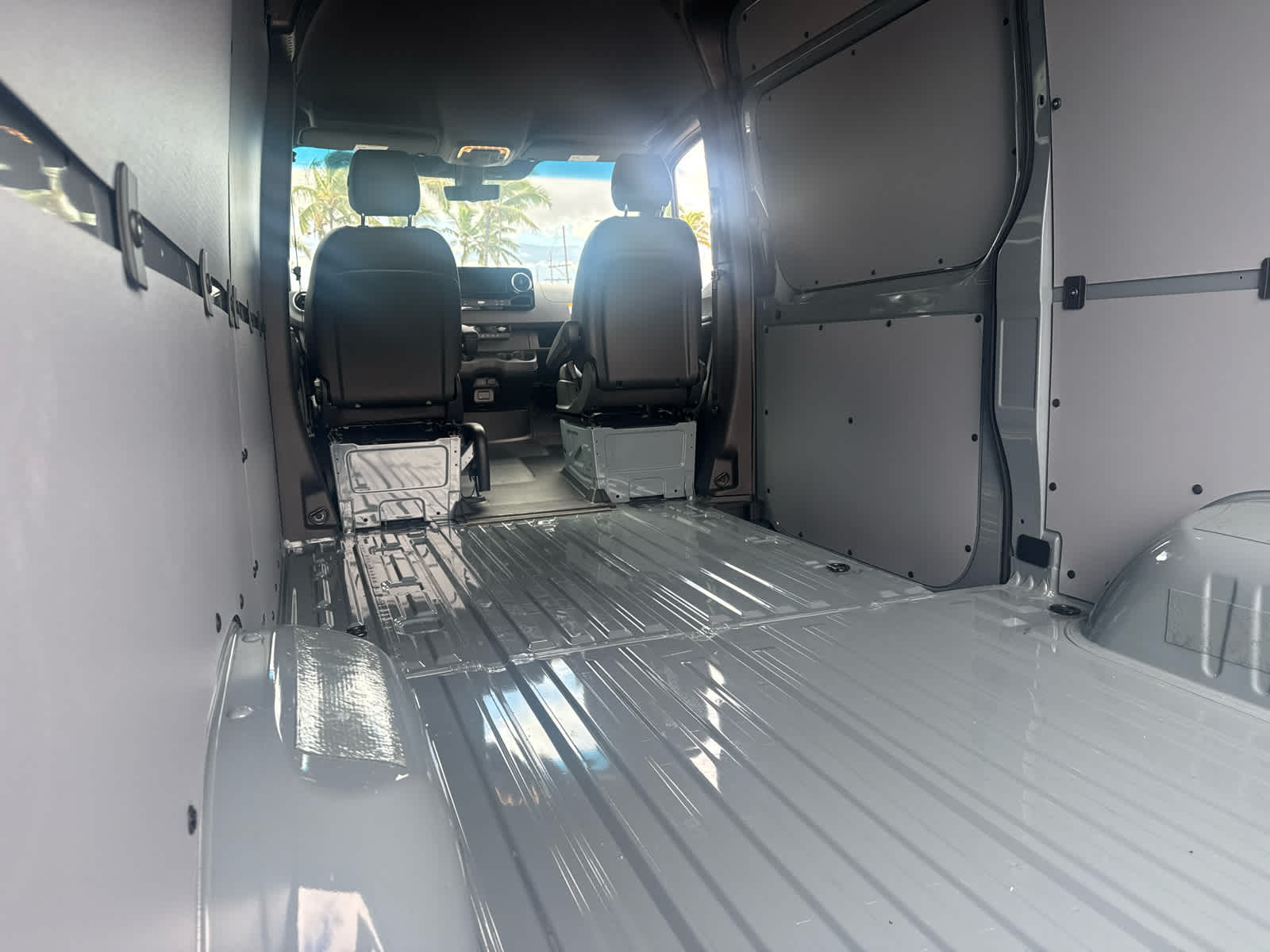 2026 Mercedes-Benz Sprinter 2500 Standard Roof I4 Diesel 144 RWD