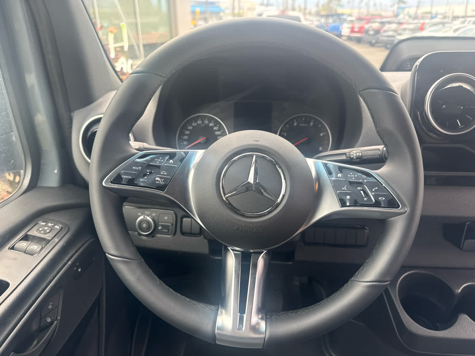 2026 Mercedes-Benz Sprinter 2500 Standard Roof I4 Diesel 144 RWD