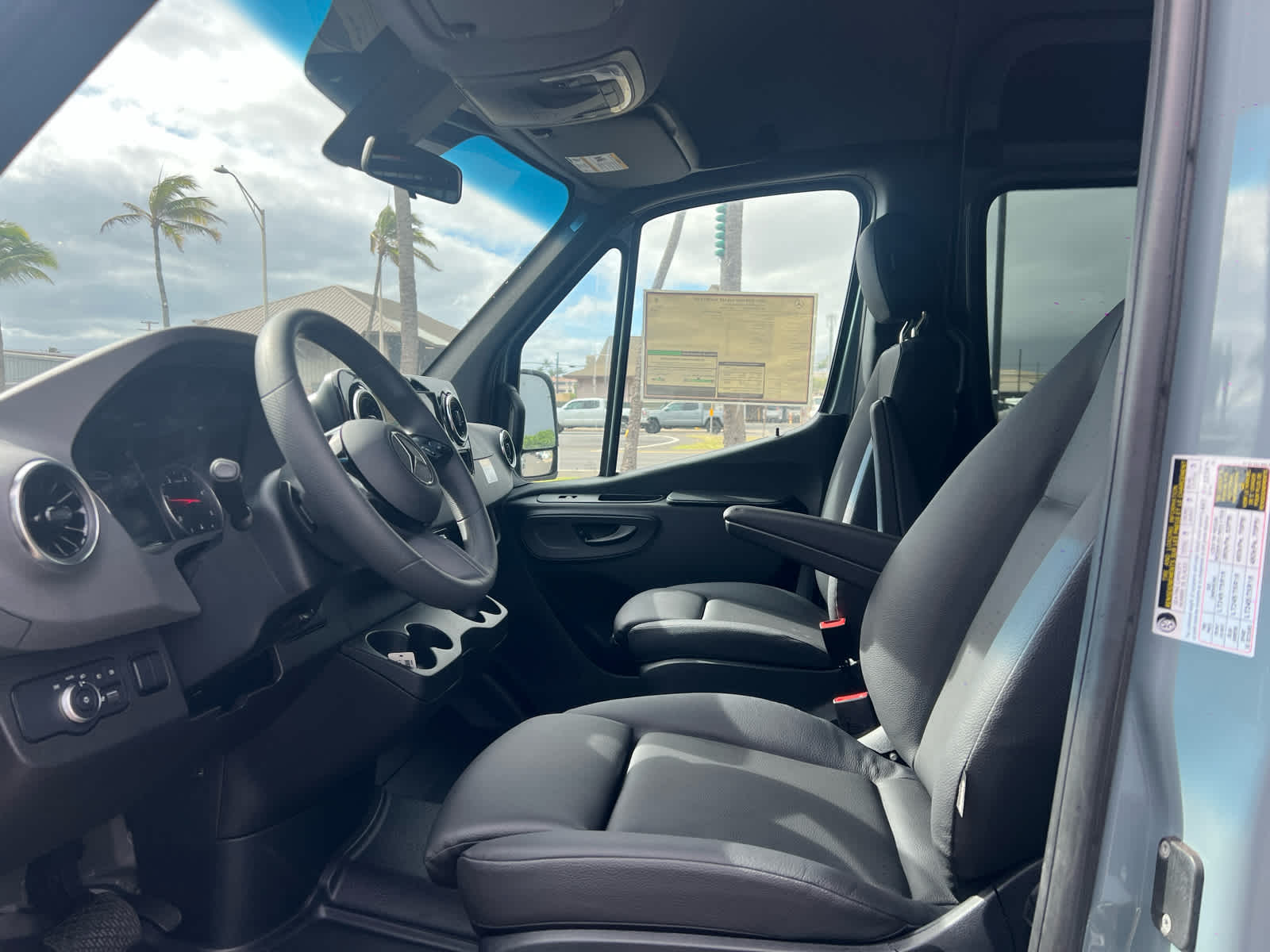 2026 Mercedes-Benz Sprinter 2500 Standard Roof I4 Diesel HO 144" AWD