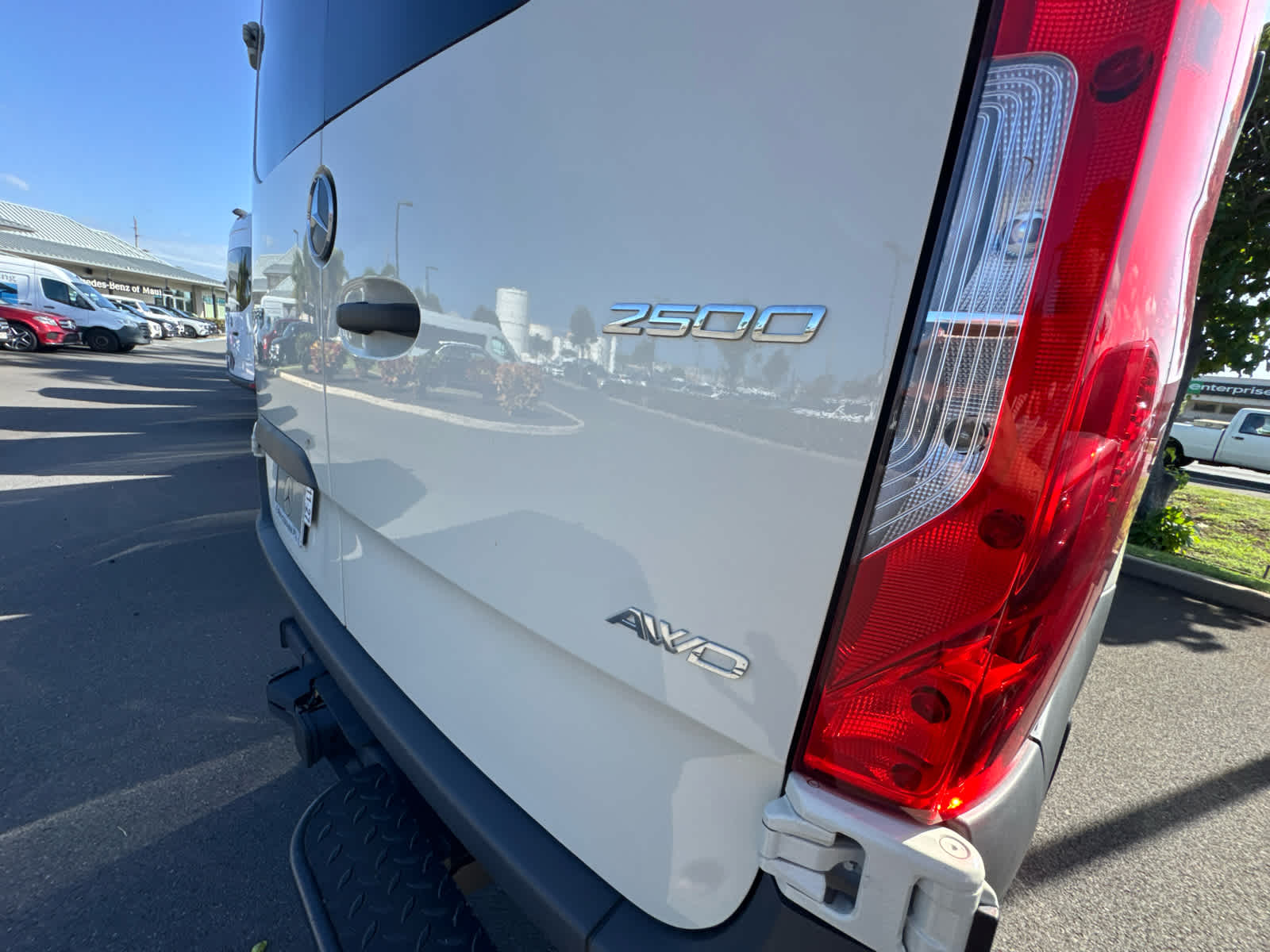 2025 Mercedes-Benz Sprinter 2500 Standard Roof I4 Diesel HO 144" AWD