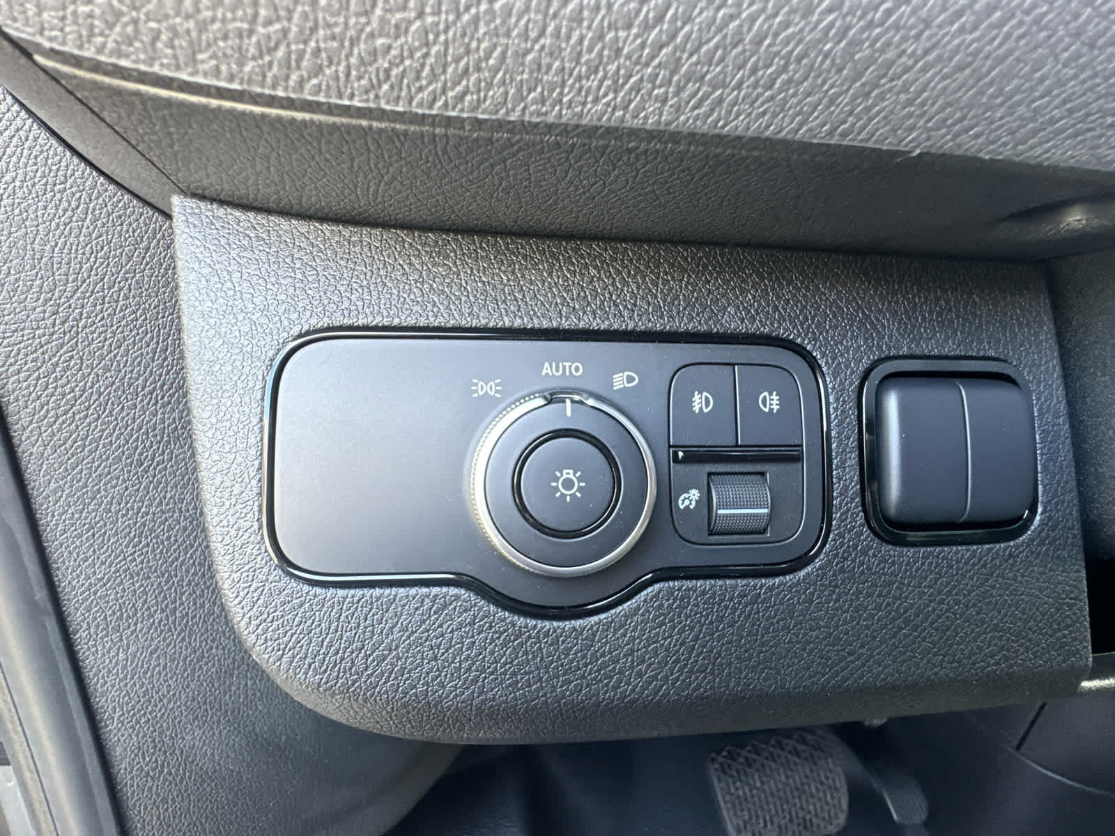 2026 Mercedes-Benz Sprinter 2500 Standard Roof I4 Diesel HO 144 AWD