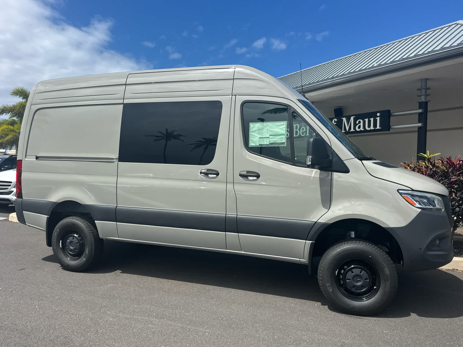 2026 Mercedes-Benz Sprinter 2500 Standard Roof I4 Diesel HO 144 AWD