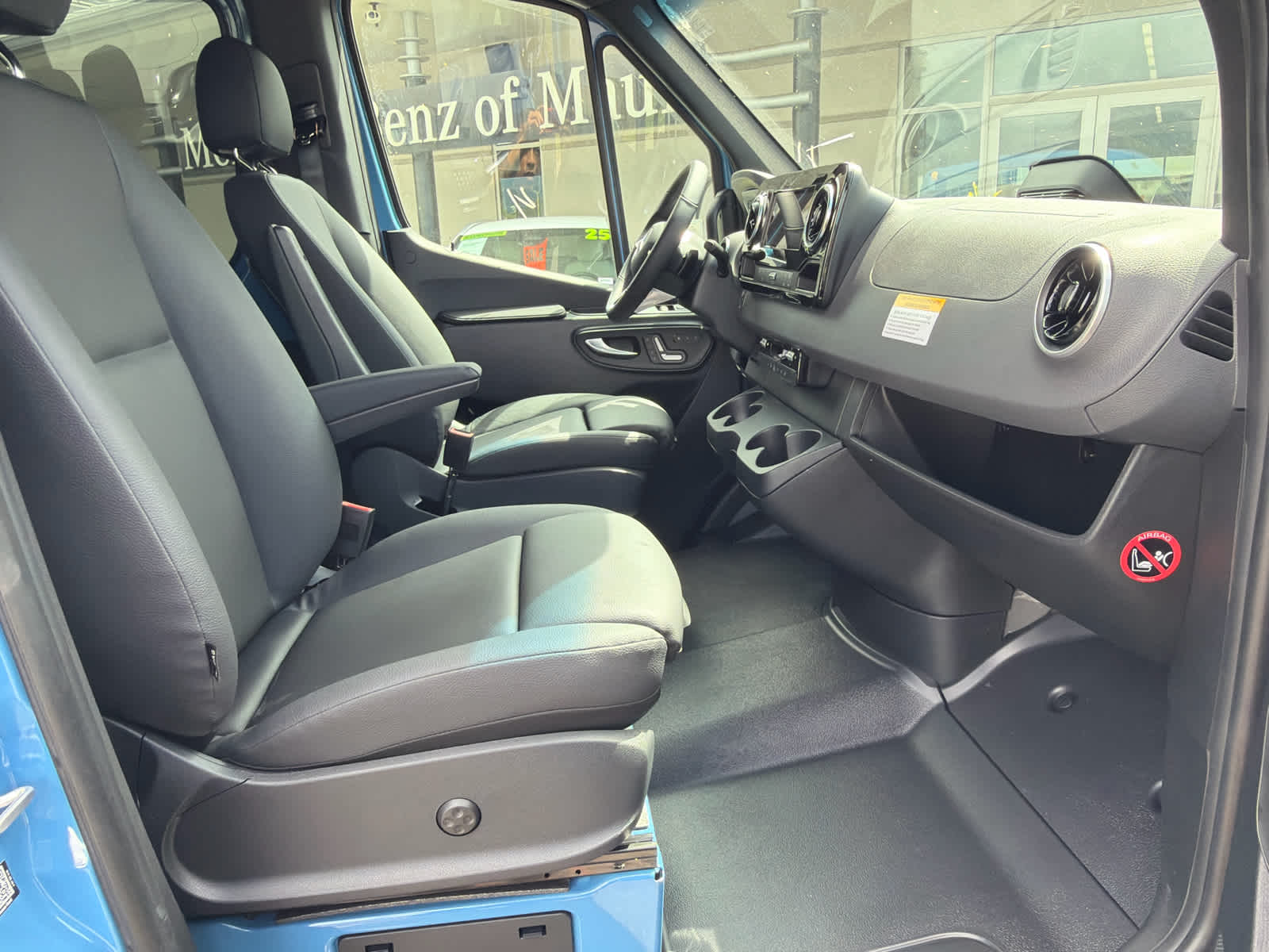 2026 Mercedes-Benz Sprinter 2500 Standard Roof I4 Diesel HO 144 AWD