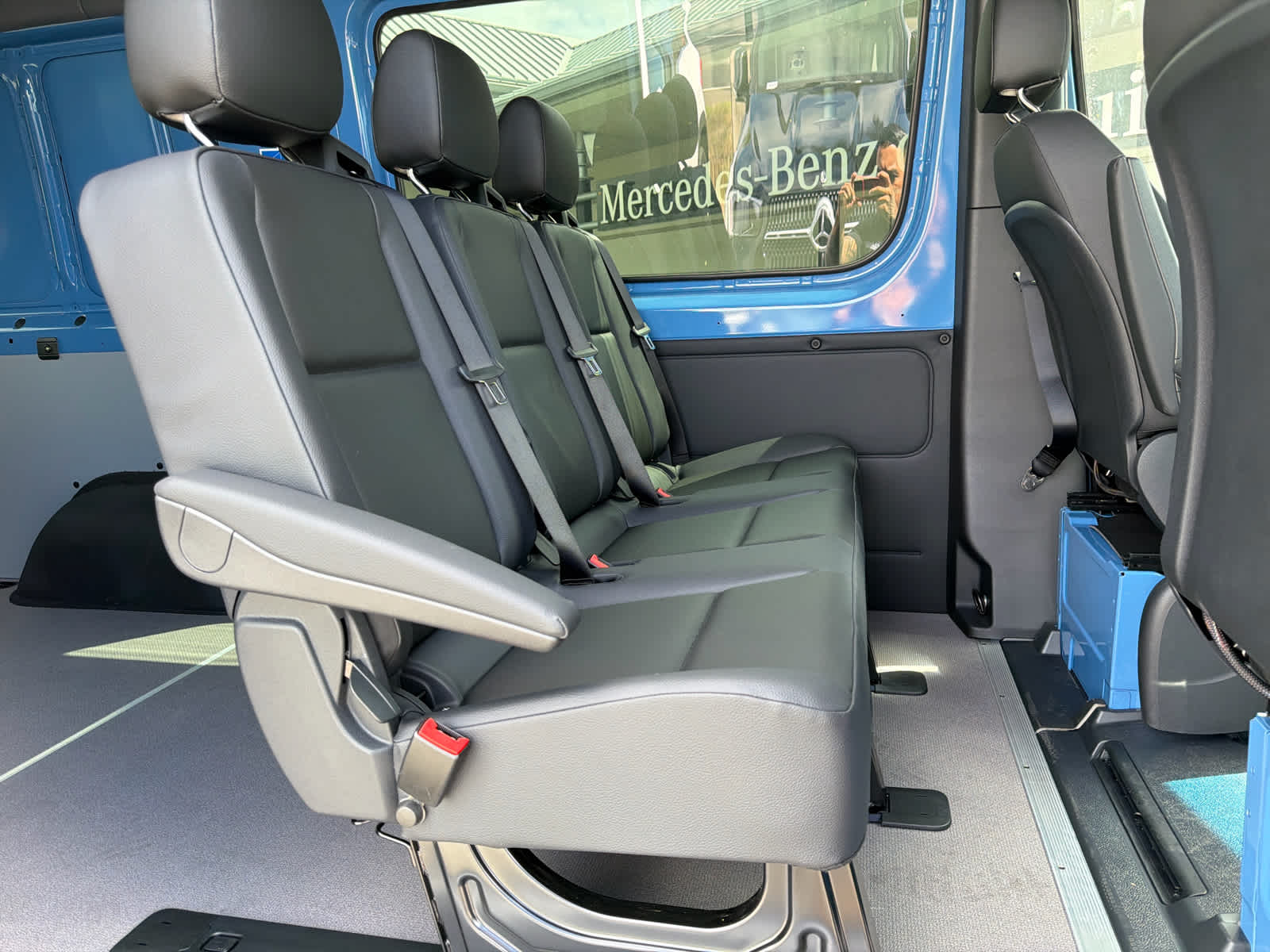 2026 Mercedes-Benz Sprinter 2500 Standard Roof I4 Diesel HO 144 AWD