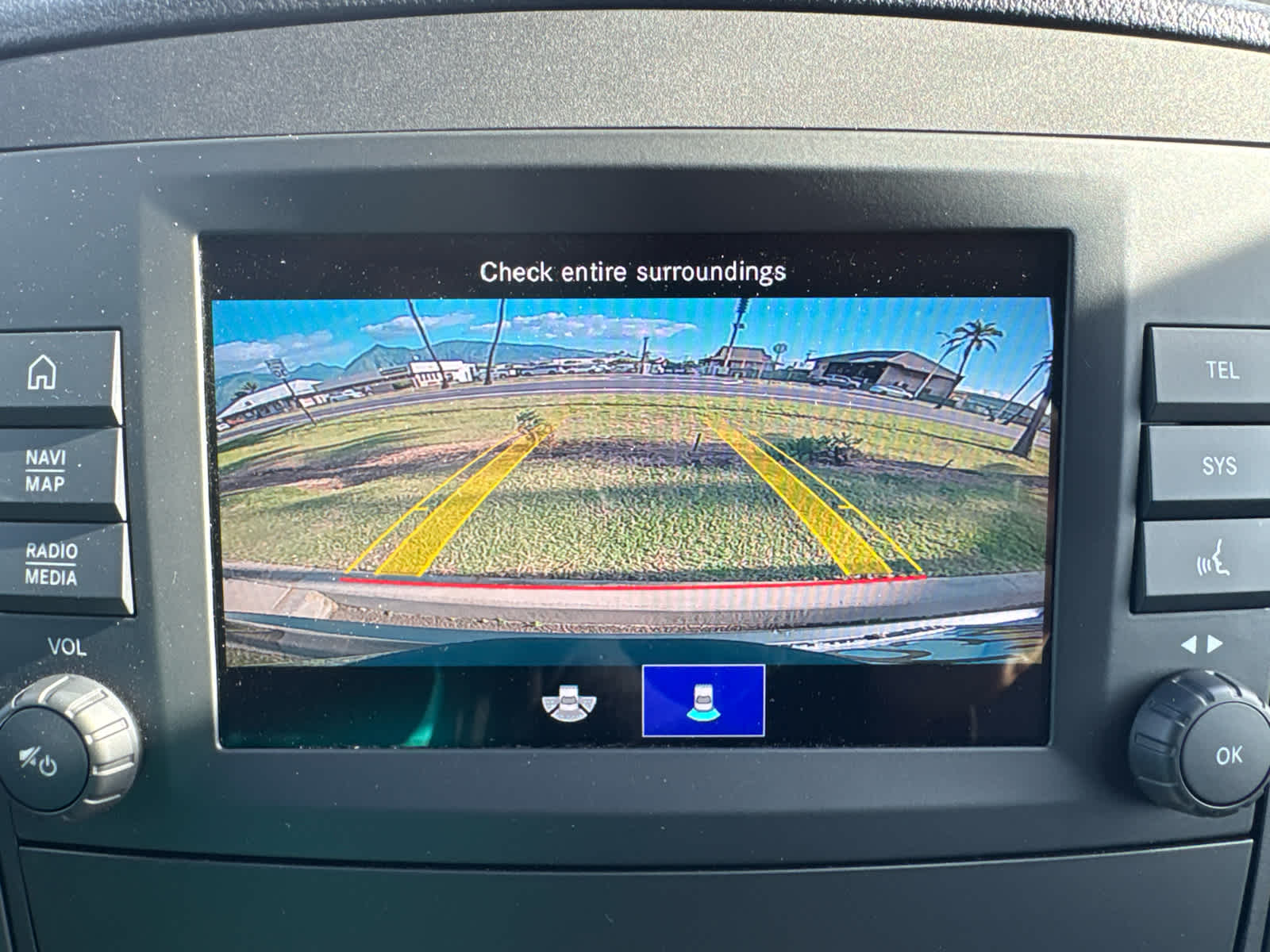 2023 Mercedes-Benz Metris Standard Roof 126" Wheelbase