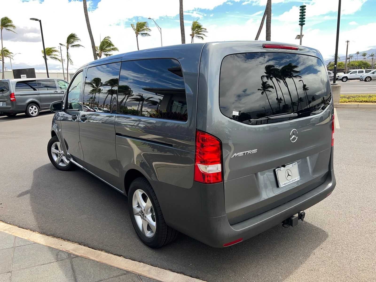 2023 Mercedes-Benz Metris Standard Roof 126" Wheelbase