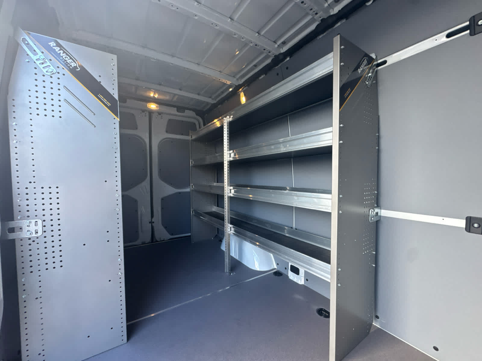 2026 Mercedes-Benz Sprinter 2500 Standard Roof I4 Diesel 144 RWD