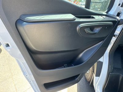 2026 Mercedes-Benz Sprinter 2500 Standard Roof I4 Diesel 144 RWD